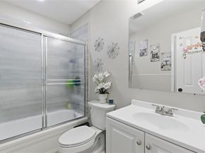 2332  Felder Lane , Fort Worth Texas 76112
