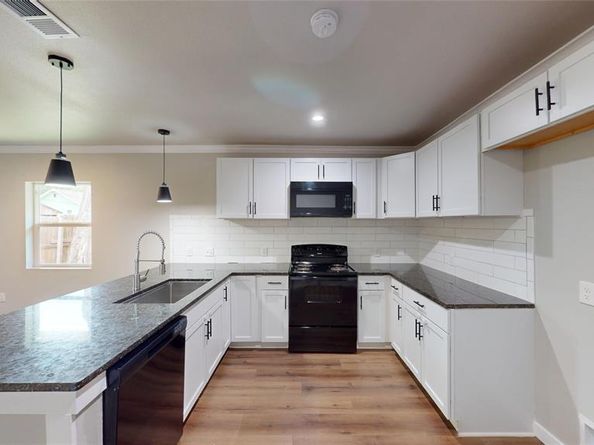 3115  Hunter Street , Fort Worth Texas 76112
