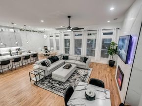 2015 S Ewing Avenue , Dallas Texas 75216