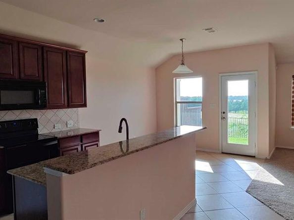 2832  Cresent Lake Drive , Little Elm Texas 75068