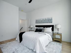 312 N Lancaster Avenue  104, Dallas Texas 75203