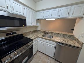 5200  Martel Avenue  11N, Dallas Texas 75206