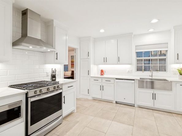 6867  Gaston Avenue , Dallas Texas 75214