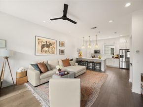 6004  Hudson Street  103, Dallas Texas 75206