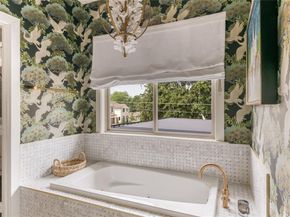 9831  Lakemont Drive , Dallas Texas 75220
