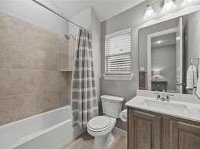 2532  Governors Boulevard , Heath Texas 75126