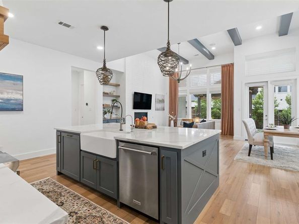 915  Oakhill Street , Allen Texas 75013