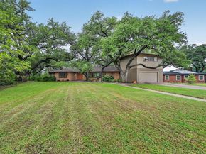 2039 W Lotus Avenue , Fort Worth Texas 76111