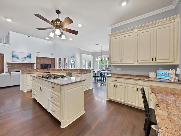 3109  Shadow Drive W, Arlington Texas 76006