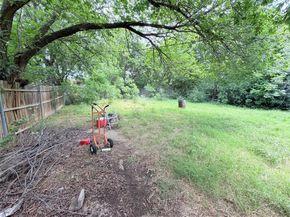 2325  Felder Lane , Fort Worth Texas 76112