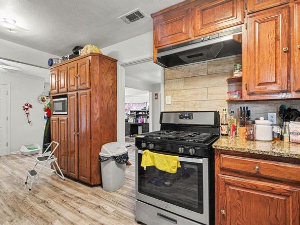 2889  Beasley Drive , Garland Texas 75041