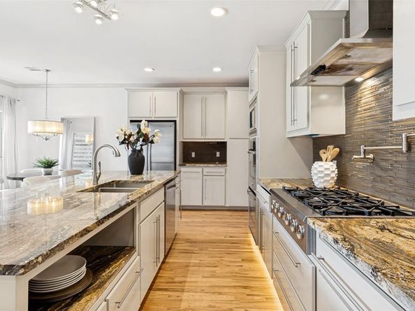3719  Douglas Avenue , Dallas Texas 75219