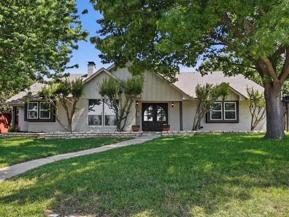 2625  Ramblewood Drive , Carrollton Texas 75006