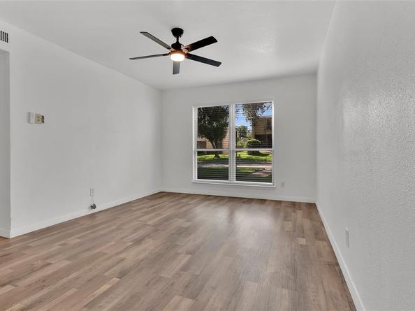 341  Arborview Drive , Garland Texas 75043
