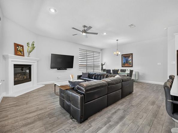 12728  Royal Oaks Lane , Farmers Branch Texas 75234