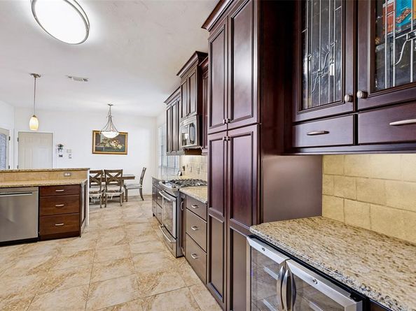 1412  Greenbriar Drive , Allen Texas 75013