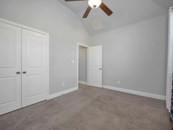 125  Mossy Oak Trail , Fort Worth Texas 76131