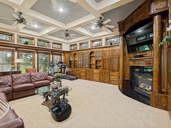 1634  Oak Ridge Drive , Corinth Texas 76210
