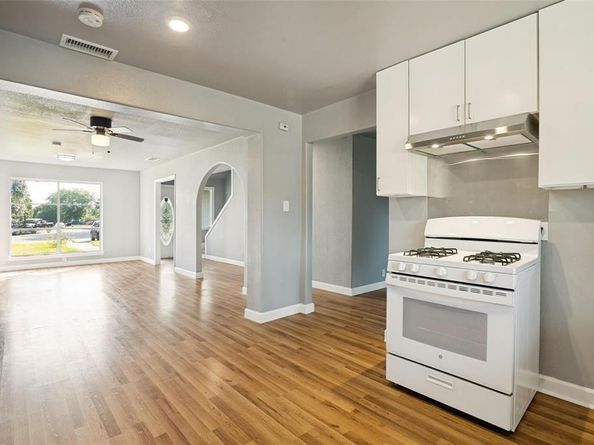 4401  Ivy Drive , Mesquite Texas 75150