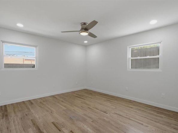 3145  Longbow Court , Dallas Texas 75229