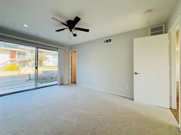 4616 W Lovers Lane  119, Dallas Texas 75209