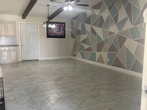 2579  Mossglen Drive , Dallas Texas 75227