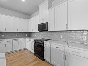 2700  Old Denton Road  2204, Carrollton Texas 75007