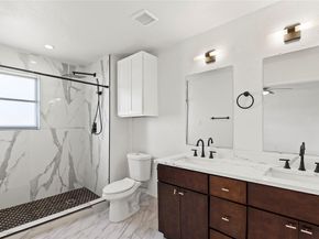 1012 E Dallas Street , Mansfield Texas 76063