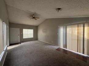 2286  Nantucket Village Circle , Dallas Texas 75227