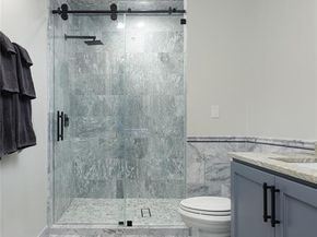 2200  Victory Avenue  2207, Dallas Texas 75219