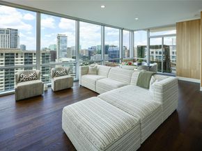 2200  Victory Avenue  2207, Dallas Texas 75219