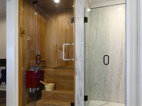 2200  Victory Avenue  2207, Dallas Texas 75219