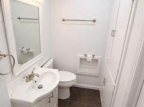 1928  Oakland Boulevard , Fort Worth Texas 76103