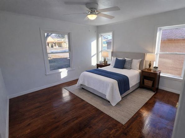 1928  Oakland Boulevard , Fort Worth Texas 76103