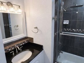 1928  Oakland Boulevard , Fort Worth Texas 76103