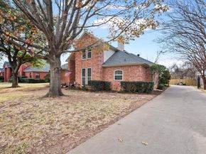 6702  Capitol Hill Drive , Arlington Texas 76017