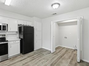 625  Reno Street , Lewisville Texas 75077