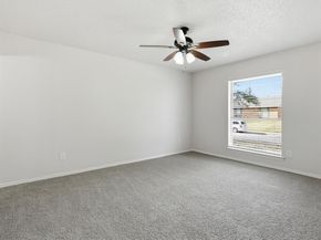 625  Reno Street , Lewisville Texas 75077