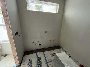 4631  Sylvester Street  101109, Dallas Texas 75219