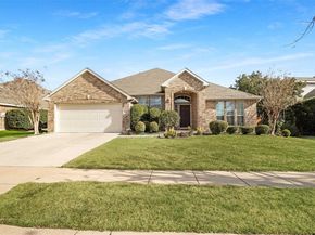 4901  Bellflower Way , Fort Worth Texas 76123