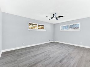 5821  Clendenin Avenue , Dallas Texas 75228