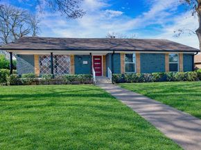 5821  Clendenin Avenue , Dallas Texas 75228