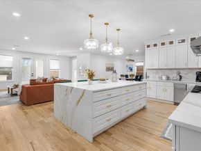 4726  Hopkins Avenue , Dallas Texas 75209