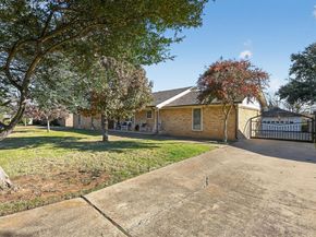212  Edgewood Drive , Highland Village Texas 75077