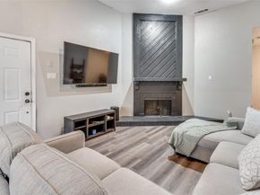 2110  Randy Snow Road  313, Arlington Texas 76011