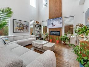 713  Wayne Street , Dallas Texas 75223