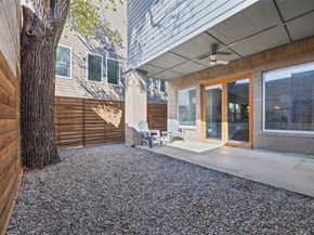 2011 N Prairie Avenue  2011, Dallas Texas 75204