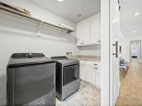 2011 N Prairie Avenue  2011, Dallas Texas 75204