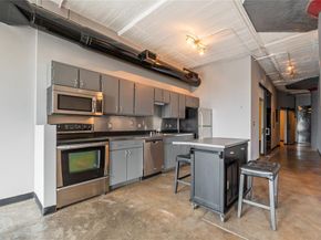 1122  Jackson Street  811, Dallas Texas 75202