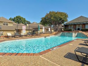 1229  Wooded Trail , Hurst Texas 76053